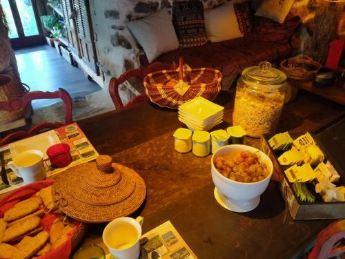 Bed & Breakfast Les Toits Rouges -le Luxe De La Simplicite - Acces � Pied 350m