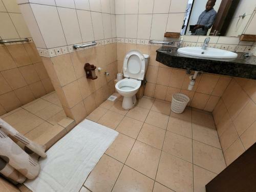 Spectacular Praiseworthy 2 Bedroom Apartment