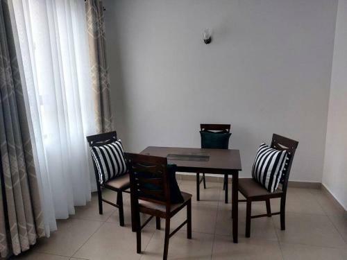 Luxurious 1br Apartment With Pool And Beach Access