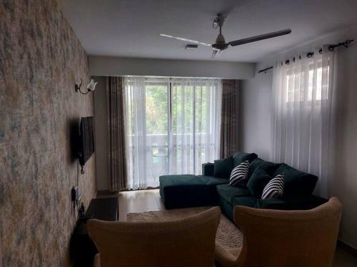 Luxurious 1br Apartment With Pool And Beach Access