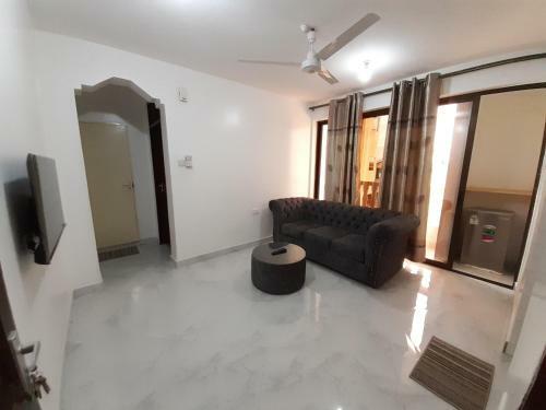 Bed & Breakfast Fahamu Luxury Bamburi