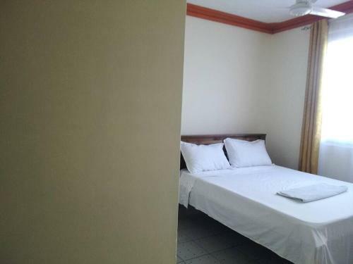 Lovely 3 Bedroom Apartment With Pool