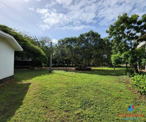 A Breath-taking 5-bedroom Holiday Home!