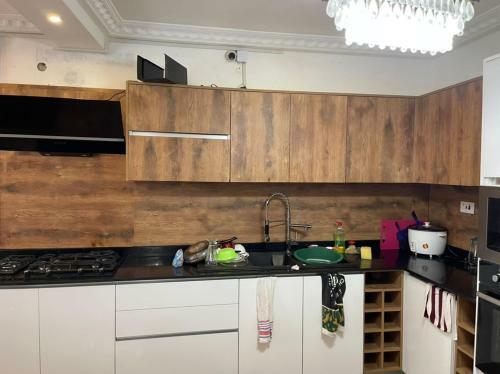 Luxury Two Bedroom Self-catering Apartment For Short Or Long Stays