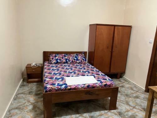 Hostal Chambre Priv�e Climatisee-acces Douche-salon -cuisine-netflix