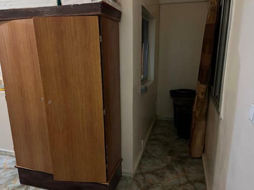 Hostal Chambre Priv�e Climatisee-acces Douche-salon -cuisine-netflix