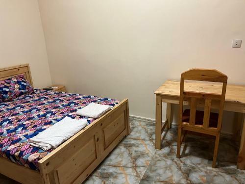 Hostal Chambre Priv�e Climatisee-acces Douche-salon -cuisine-netflix