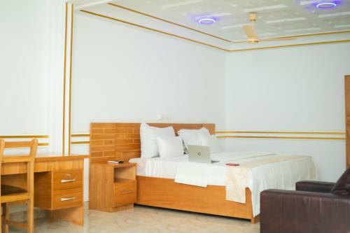 Ruks Hotel