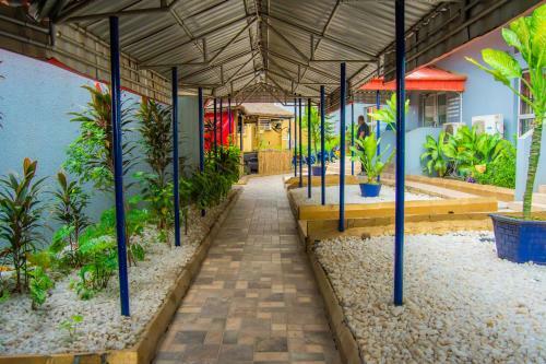 Hotel Kakanfo Inn & Conference Centre