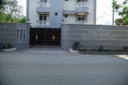 Apartamento Madina Gardens
