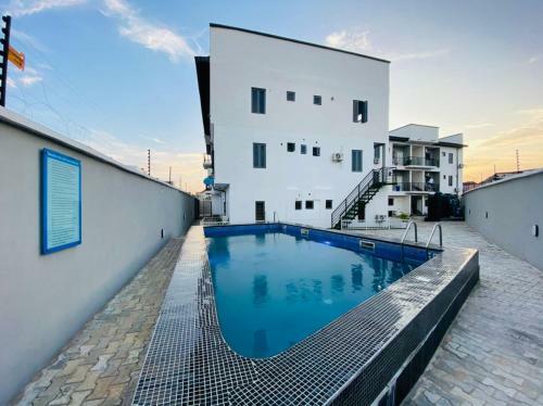 The Octagon Apartments