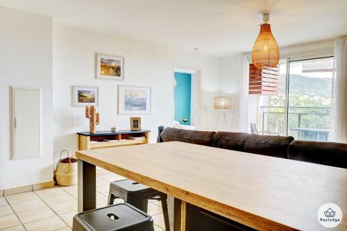 Apartamento T2 ? Le Thol�a*** ? Ste-clotilde