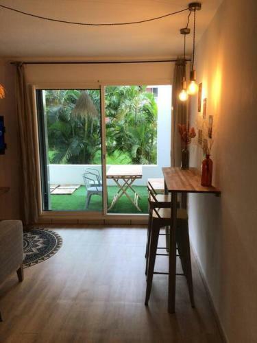 Apartamento Le P?ti Cr�ole
