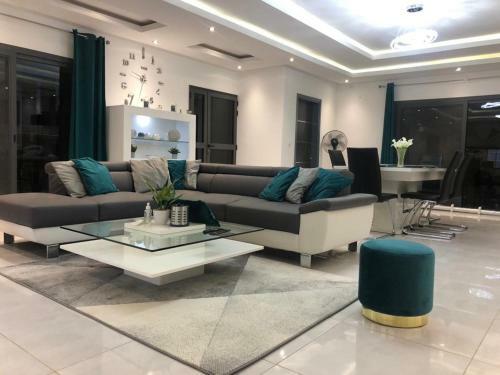 T�rangalux Villa De Standing Saly Center