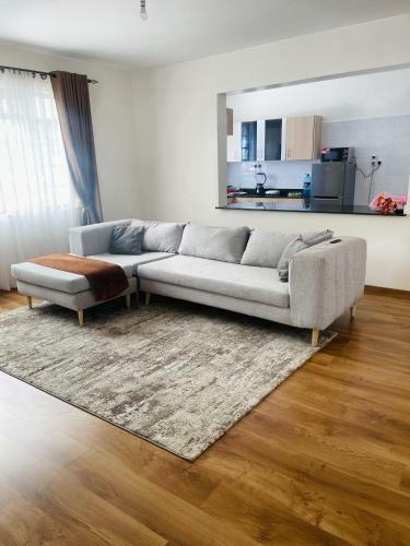 Eclectic One Bedroom Furnished Apartment