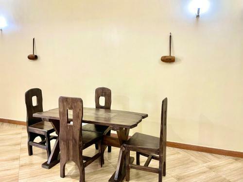 Sana Africa Home Leopard - Room