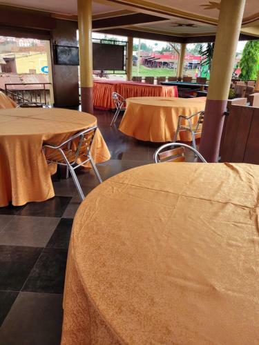 Glory Summit Hotel