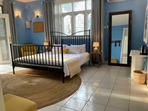 The Place To B&B - The Poolhouse
