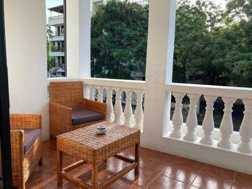The Place To B&B - The Poolhouse
