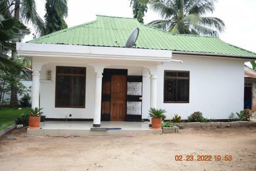 Inviting 2-bed Apartment In Dar Es Salaam