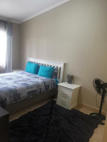Leisha Apartments