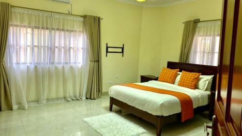 Km Apartments
