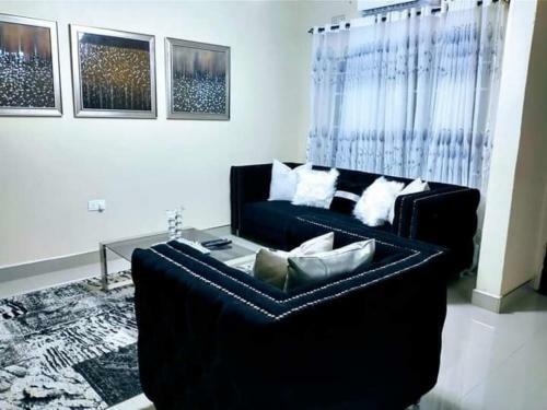 Apartment With 2 Spacious Bedrooms
