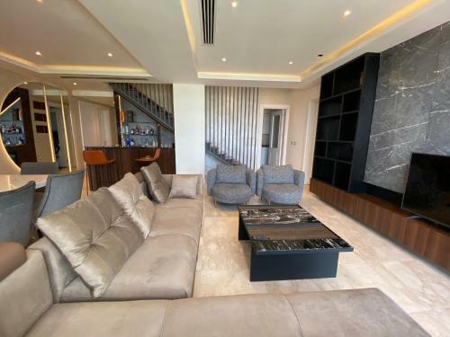 Apartamento Brookstone Property