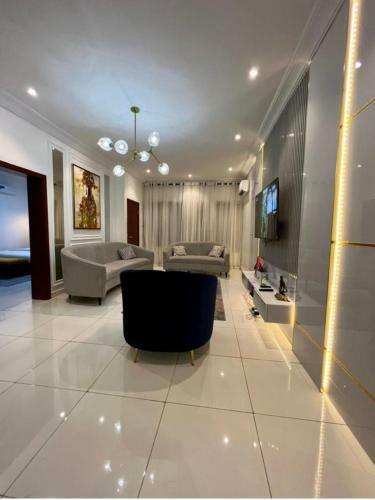 Apartamento Lovely 2bed ! Home Away From Home ! Great Comfort!