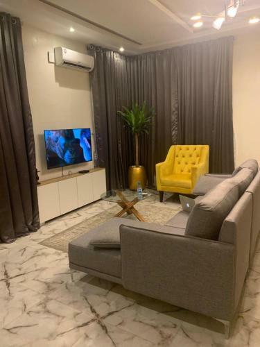 3 Bedroom Detached Duplex