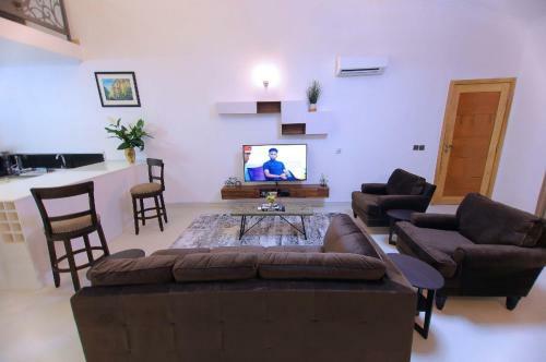 The Grandeur Apartment