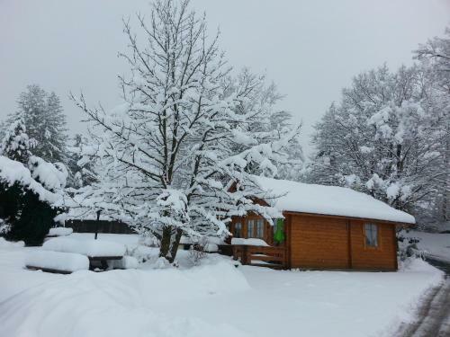 Les Chalets De Pertuis