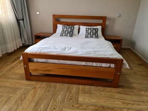 Unia Fancy Flats 3 Bed Room Apartment- Flat 2