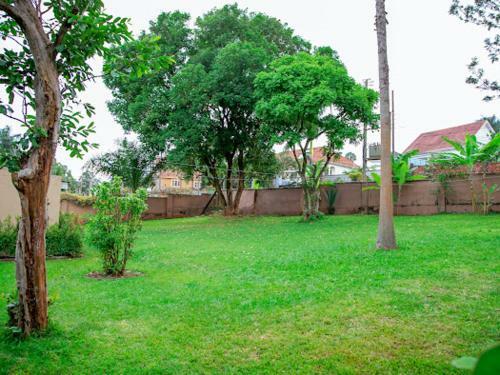 Apartamento Mrage Suites Muyenga