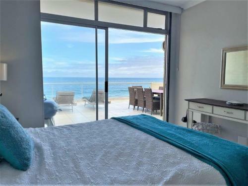 Beachfront @ Driftwood 6 Luxury Family Apartment