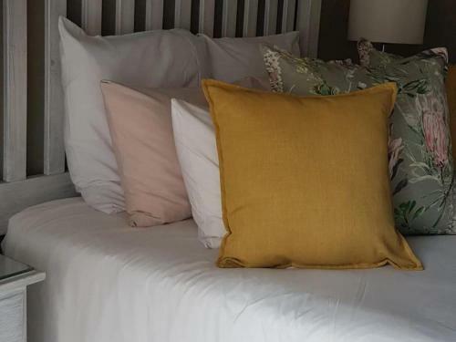 Hostal Royal Villa Guesthouse