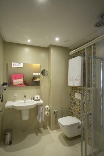 Apartamento Maia Hotel Suites
