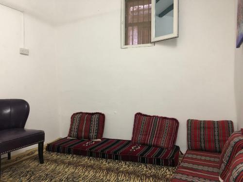 Flower Apartment