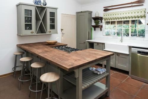 Willow Cottage