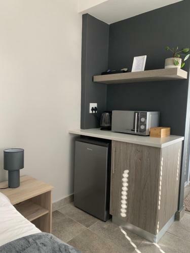 Bed & Breakfast Studio Rooms On Santorini