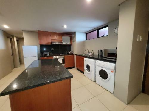 Apartamento Accommodation Front - Fabulous 4 Sleeper With Jaw - Dropping Views