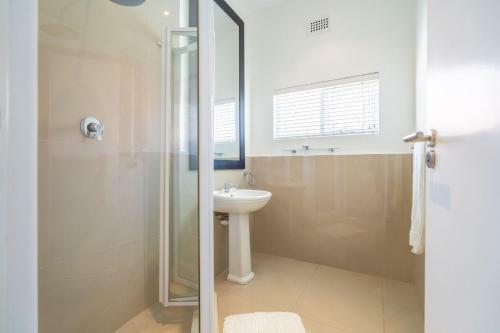 Hostal Sm Properties