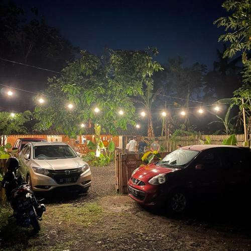 Villa Omah Joho Guesthouse