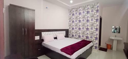 Hotel New Varunresidency