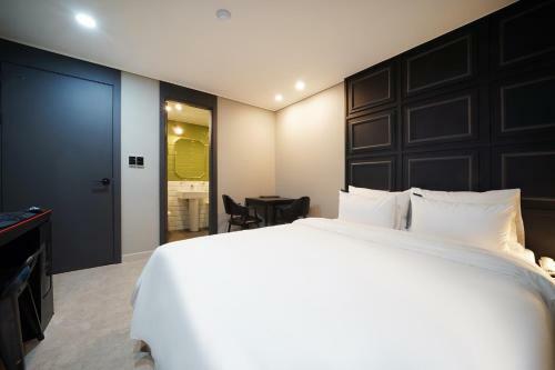Hotel Anytime