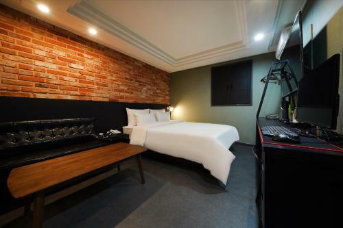 Hotel Anytime