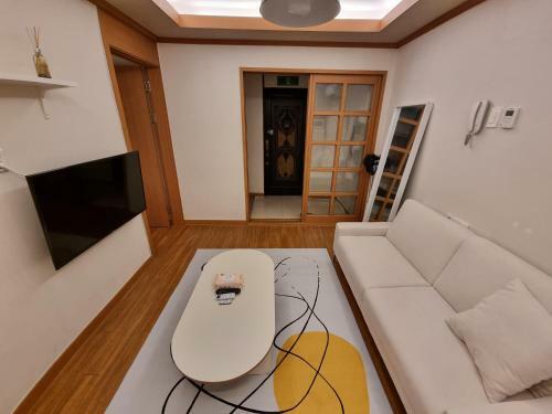 Villa Hs House
