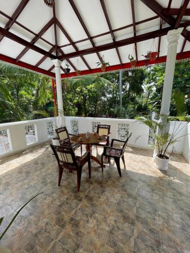 Sunhaven Villa & Apartment