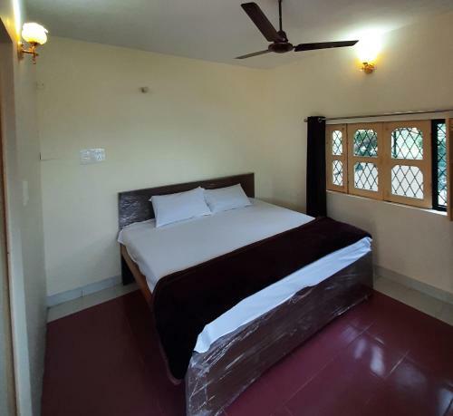 Whitehouse Homestay
