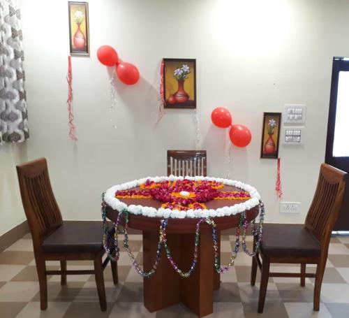 Hotel Kalamandir Palace